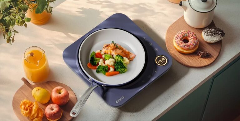 Why a Cooktop with Rangehood is the Smartest Choice for Your Kitchen