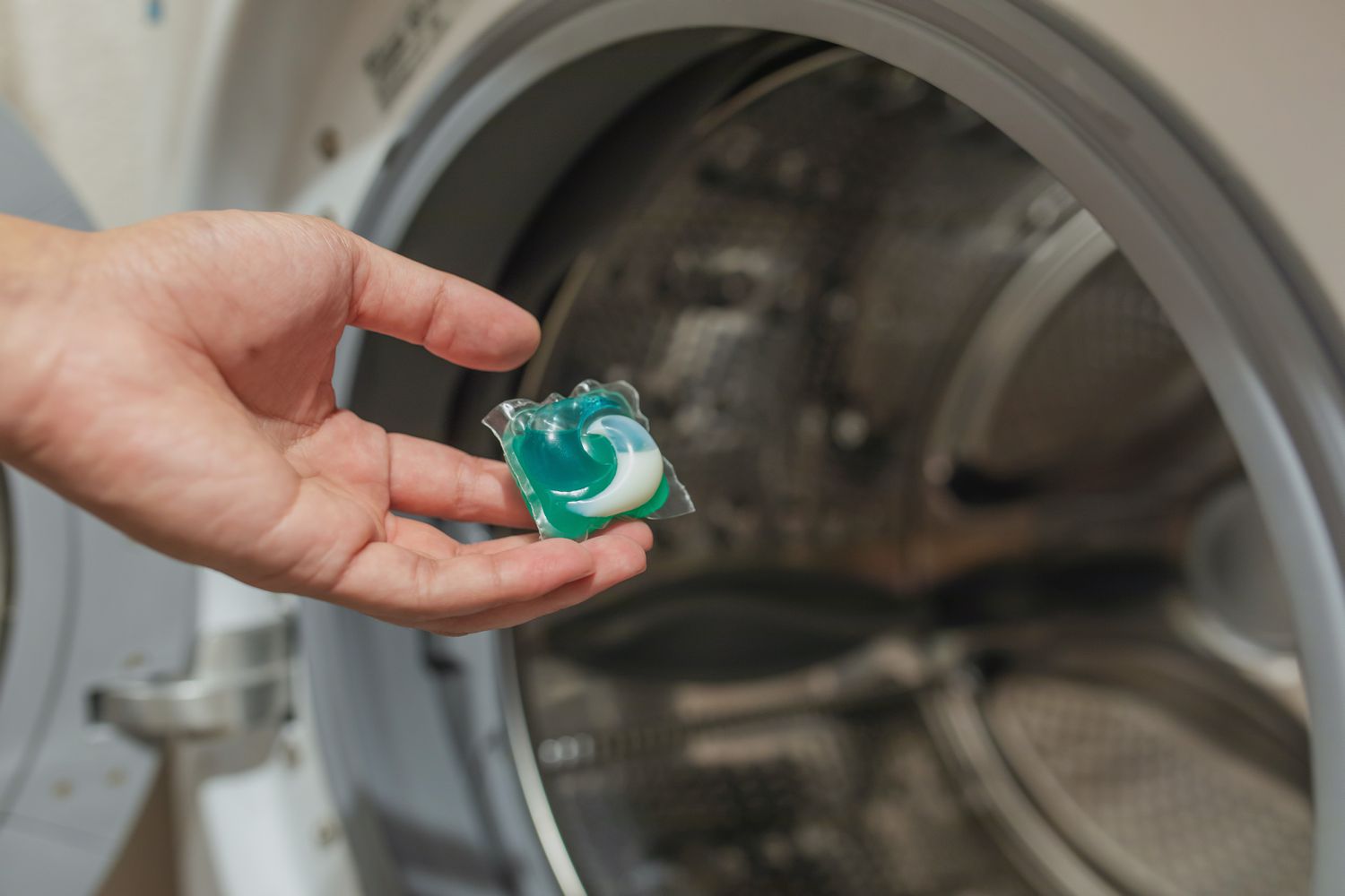 Laundry Pod Machine